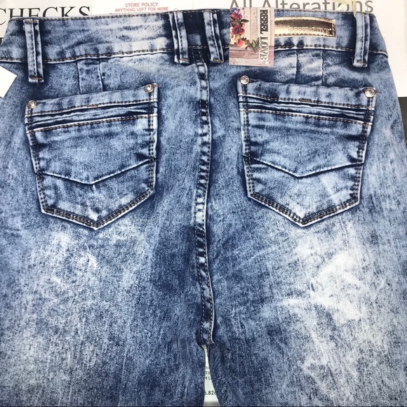 Jeans 👖 - Picture 4 of 4